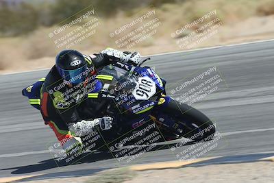 media/Sep-20-2025-Race Pace (Sat) [[d4e1b33f4d]]/Verified/Turn 10 Inside (1125am)/